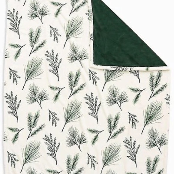 Paper Source Greenery Throw Blanket 🎄 - Picture 3 of 6
